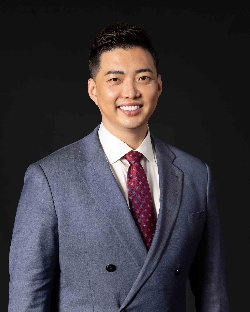 Portrait of Daniel Kim